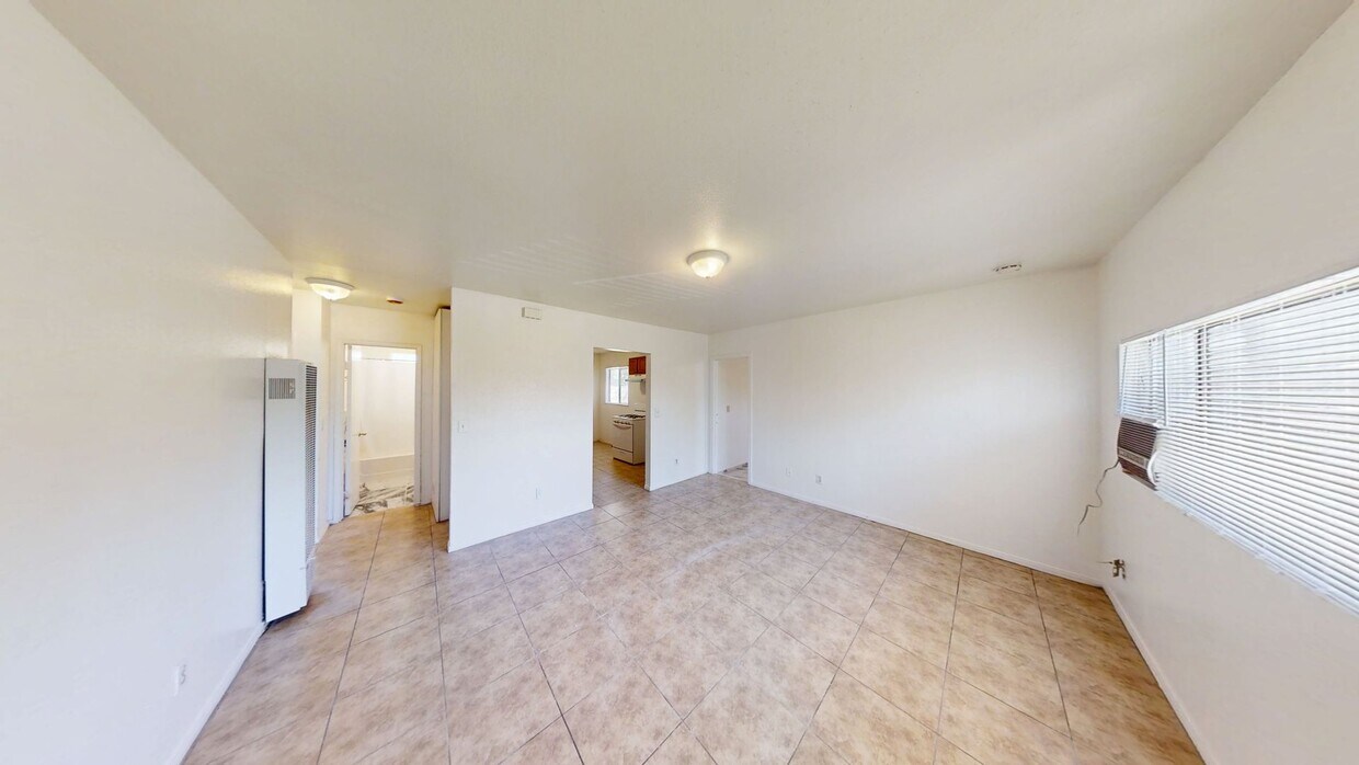 Foto principal - 35030 Ave B
