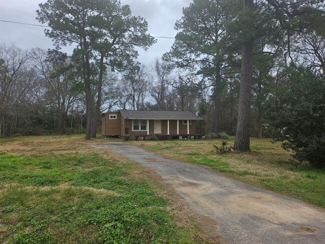 Building Photo - 9214 Denton St