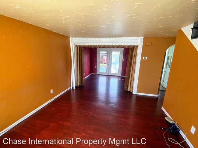 Building Photo - 3 br, 1.5 bath House - 2555 Patrice Drive