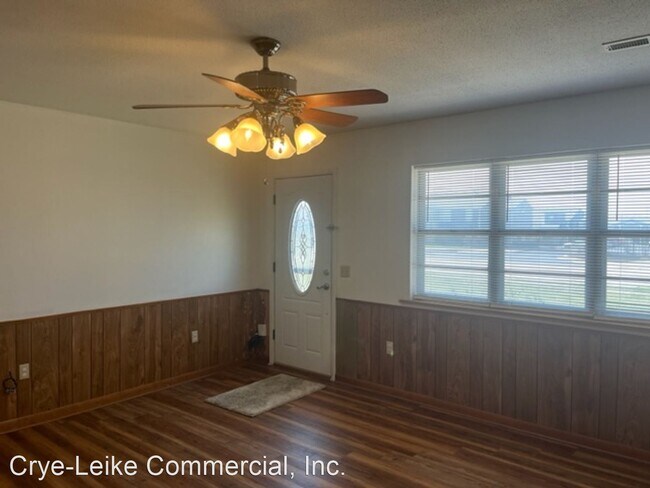 Foto del edificio - 3 br, 1.5 bath House - 697 S 40th Street