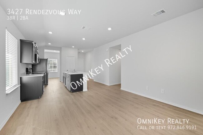 Building Photo - 3427 Rendezvous Way