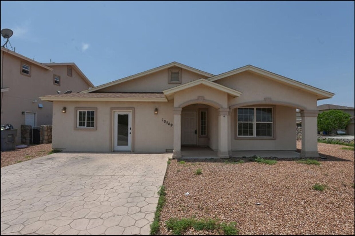 Primary Photo - Northeast home in good neighborhood