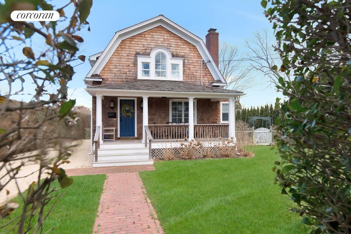 Primary Photo - 150 Halsey St