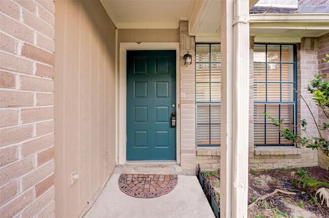 Foto del edificio - 4719 Silver Frost Dr