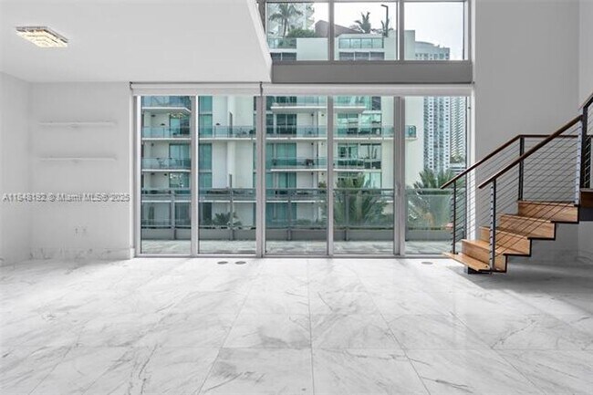 Foto del edificio - 90 SW 3rd St