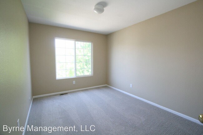Building Photo - 3 br, 2.5 bath House - 7225 Amber Ridge Dr.