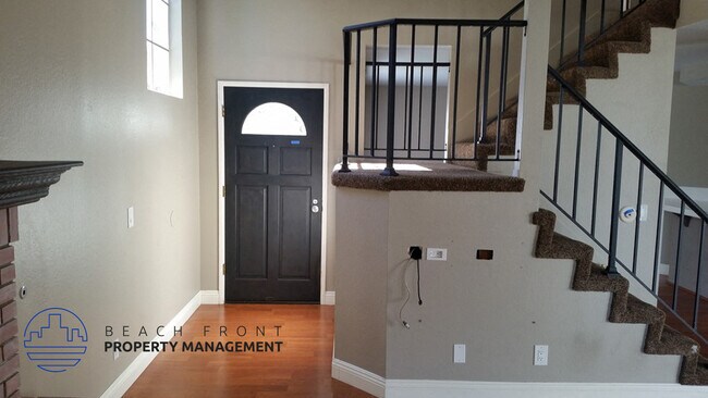 Building Photo - 25092 Sonoria