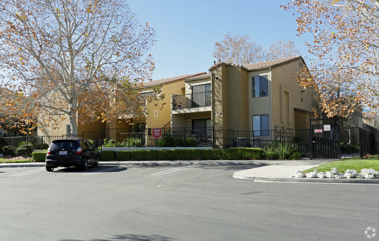 Primary Photo - Vintage At Kendall Senior Apartments 55+