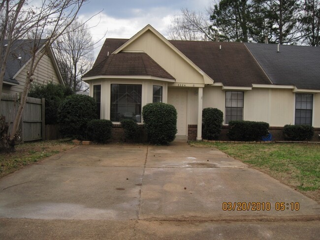 Brand new LVP flooring and fresh paint througout - 2284 Hometown Dr