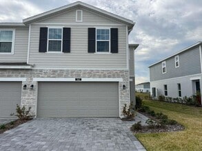 Building Photo - 362 Thompson Vlg Ave