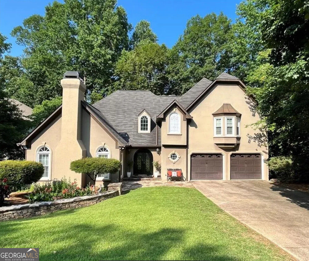 Foto principal - 984 Forest Pond Ct