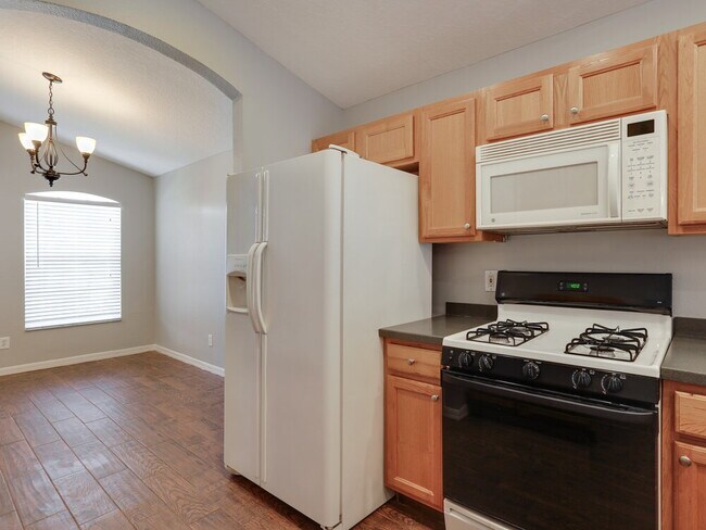 Foto del edificio - 8525 Hawbuck St