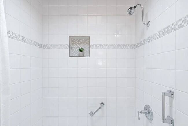 Foto del edificio - 115 Greenmeadow Way