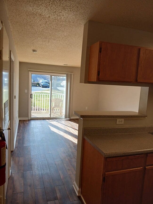 Foto del edificio - Crowell Square Apartments