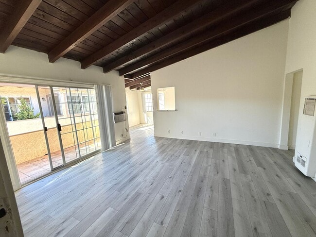 Building Photo - 3608 Keystone Av