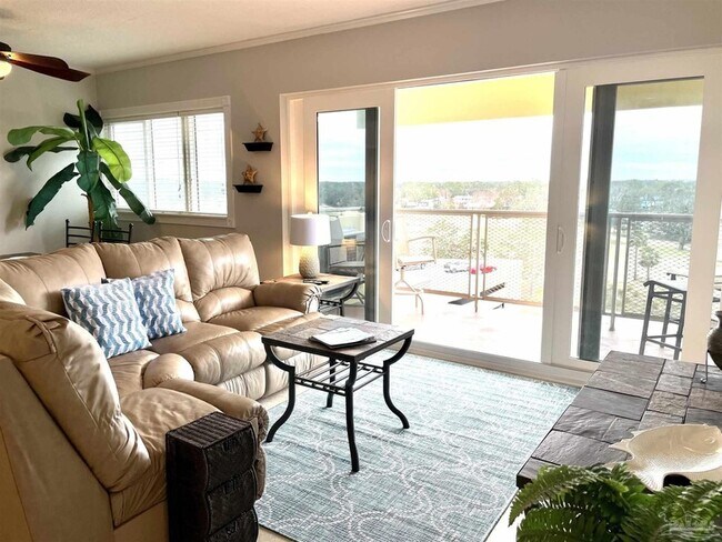 Foto del edificio - 825 Bayshore Dr