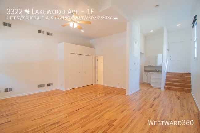 Building Photo - Lakeview / Ground Floor Studio / Available...