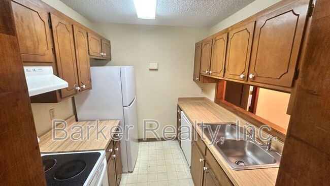 Building Photo - 3239 Mill Run