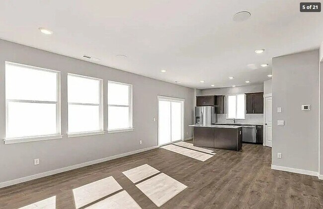 Foto del edificio - 6040 Addison Rd SW