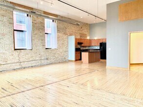 Building Photo - 1017 S 2nd St