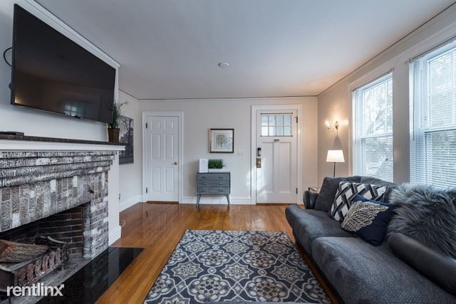Building Photo - 4 br, 2 bath  - 65 Saint James Cir # 1ADL