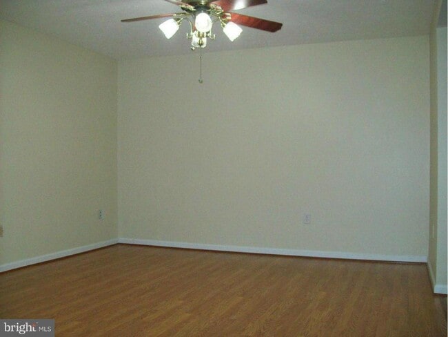 Foto del edificio - 1009 Copperfield Ct