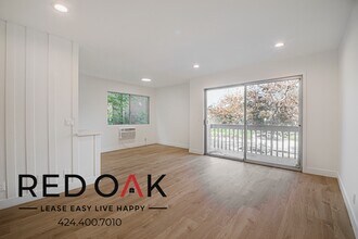 Building Photo - 426 S Venice Blvd