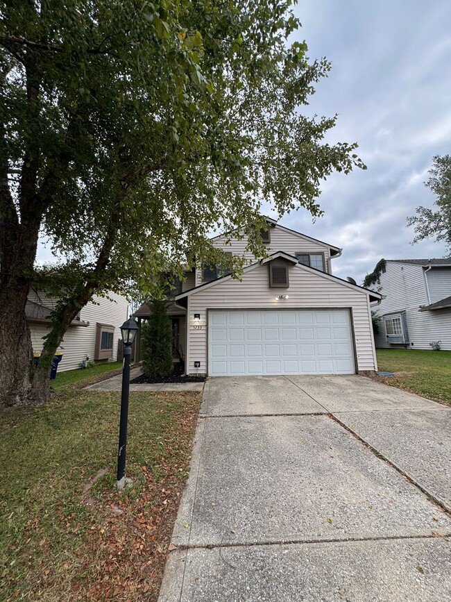 Building Photo - Lawrence Twp - 4 BR 2 story home