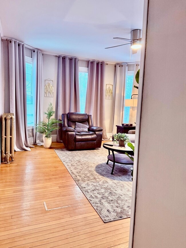 Building Photo - 79 Sanford St