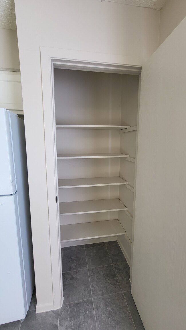 Foto del edificio - 3799 Petzinger Rd