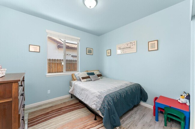 Foto del edificio - 9363 Wild Lilac Cir