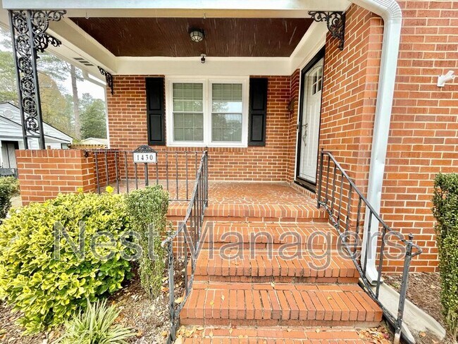 Foto del edificio - 1430 Pine Valley Loop
