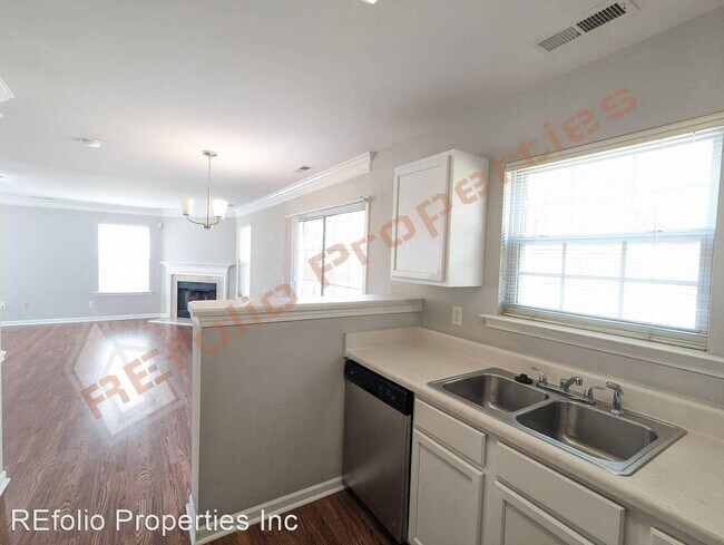 Foto del edificio - 3 br, 2.5 bath House - 215 Pebblestone Drive