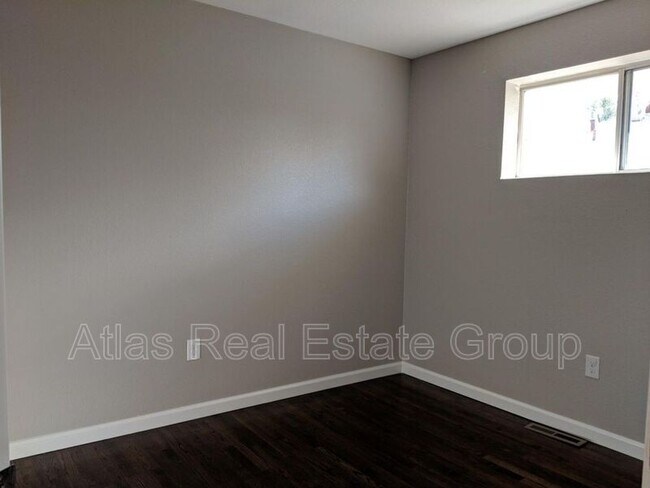 Foto del edificio - 12870 E 13th Pl