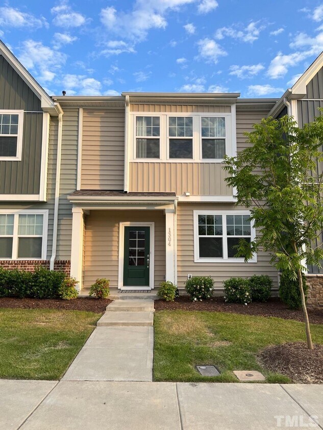 1304 Farm Pond Trail, Durham, NC 27703 House Rental in Durham, NC