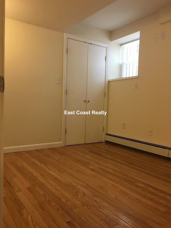 Foto del edificio - 56 Brighton Ave