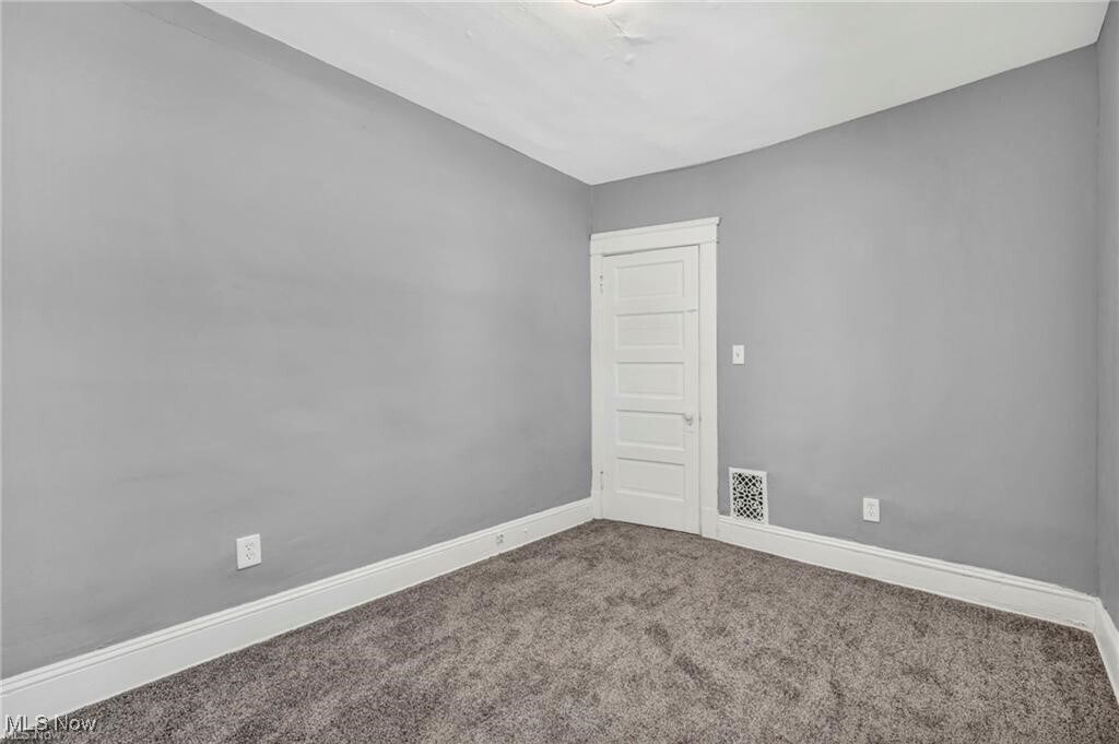 Foto del edificio - 754 Parkwood Dr