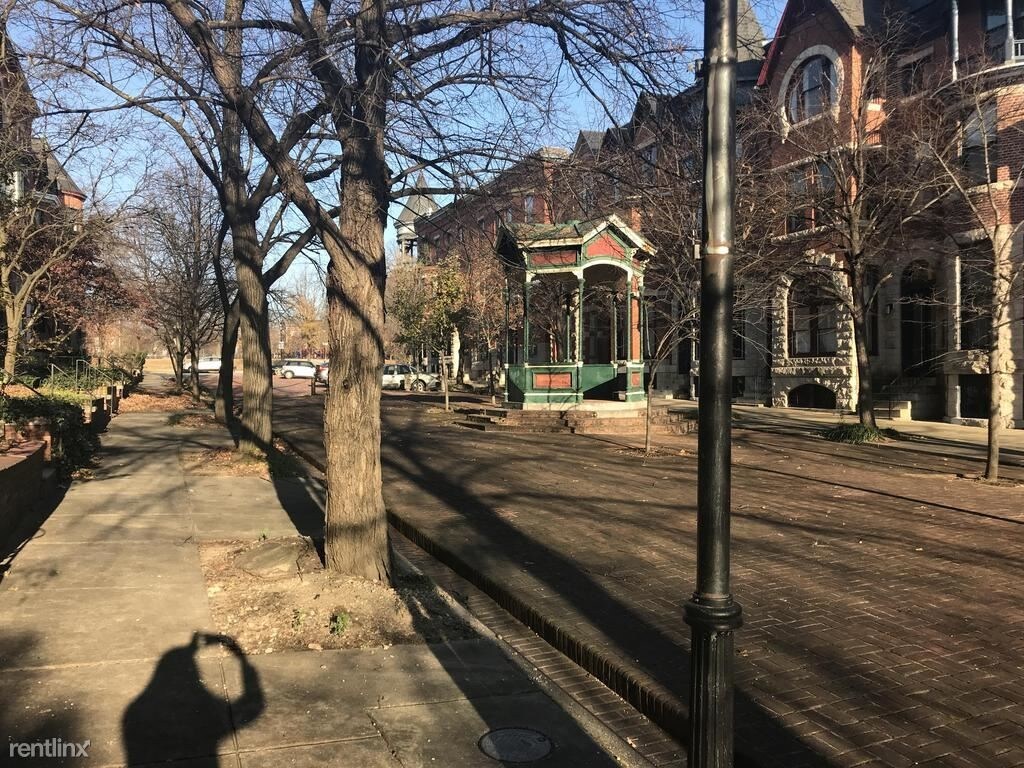 Primary Photo - 1712 Linden Ave