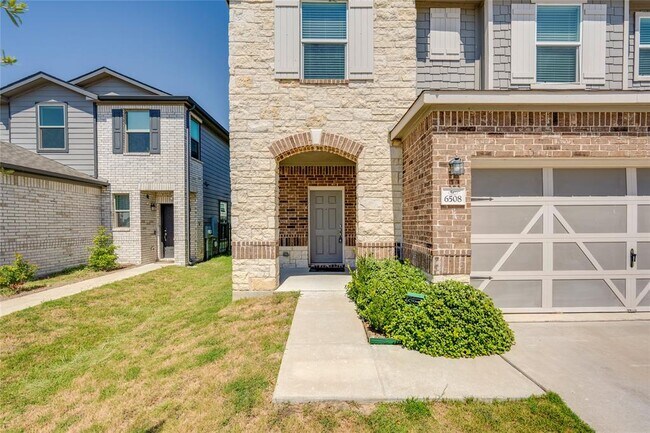 Foto del edificio - 6508 Carriage Pines Dr