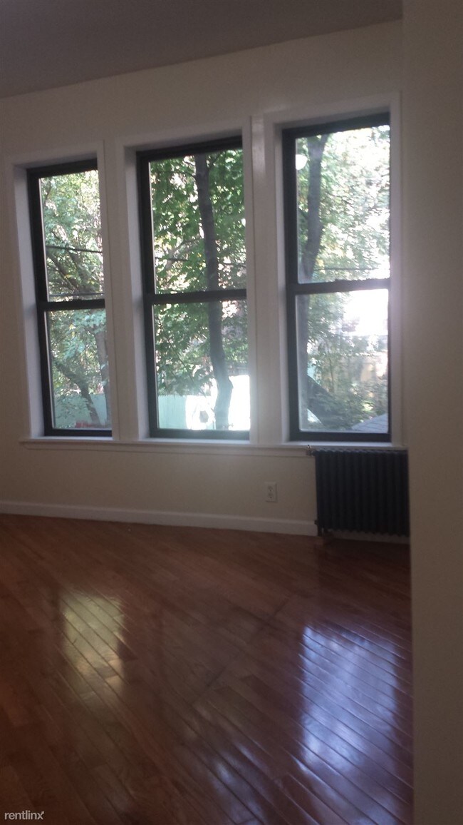 Building Photo - 465 W 152nd St