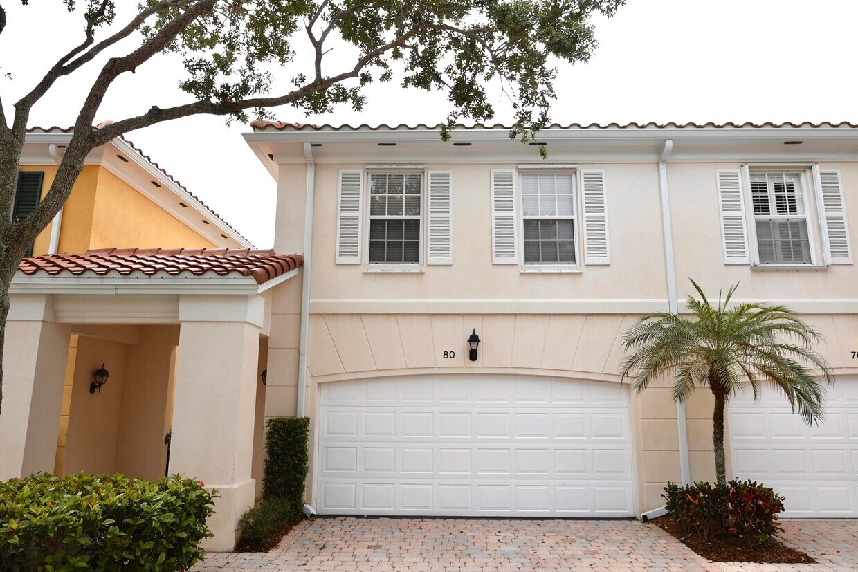 Foto principal - 80 Live Oak Cir