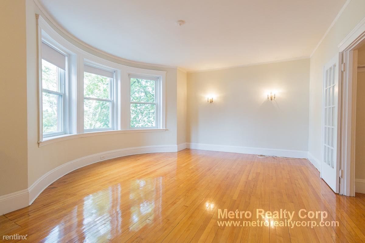 227 Rawson Rd, Brookline, MA 02445 Apartment for Rent in Brookline
