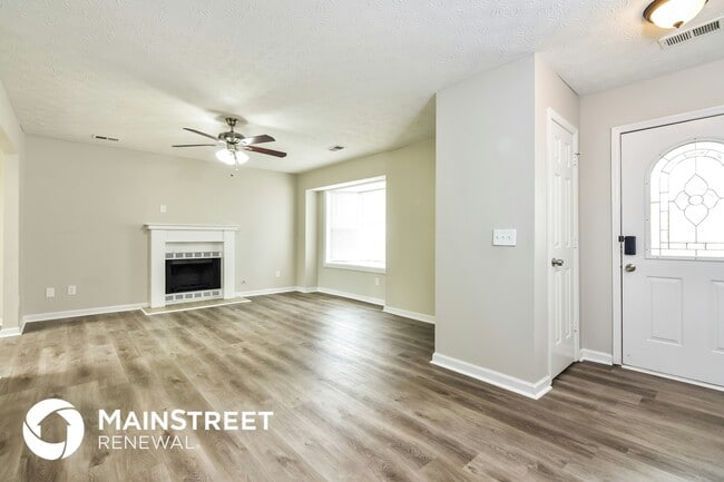 Foto del edificio - 637 Woodcrest Manor Dr