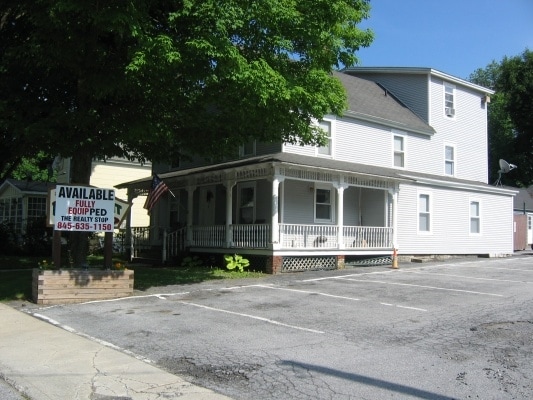 Building Photo - 16 Alden Pl