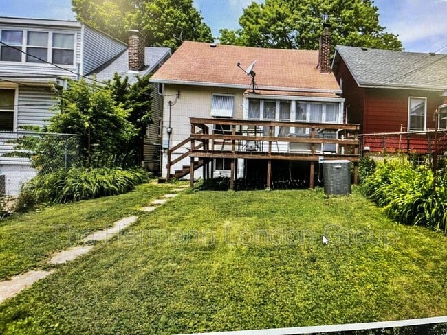 Building Photo - 4424 Dewey Ave