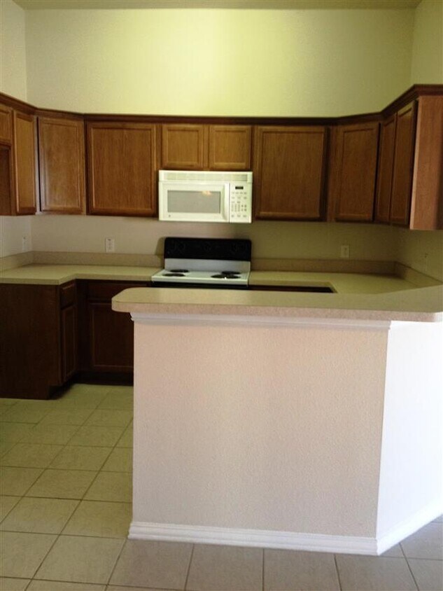 Foto del edificio - ROBIN204-06