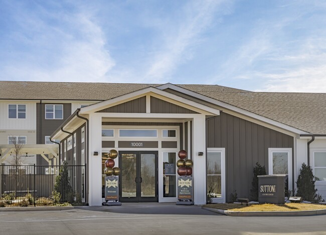 Foto del edificio - Sutton Flats