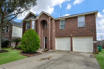 Building Photo - 8427 Taraglen Ct
