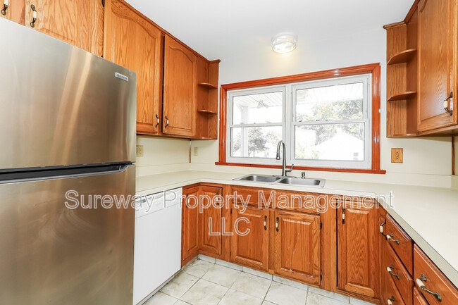 Foto del edificio - 442 Chews Landing Rd