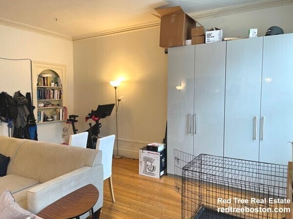 Photo - 509 Beacon St Apartment